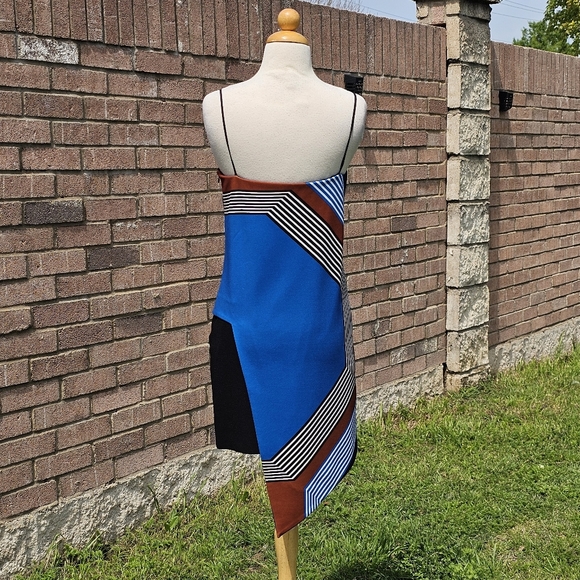 Milly Mia geometric asymmetrical dress - Picture 6 of 8